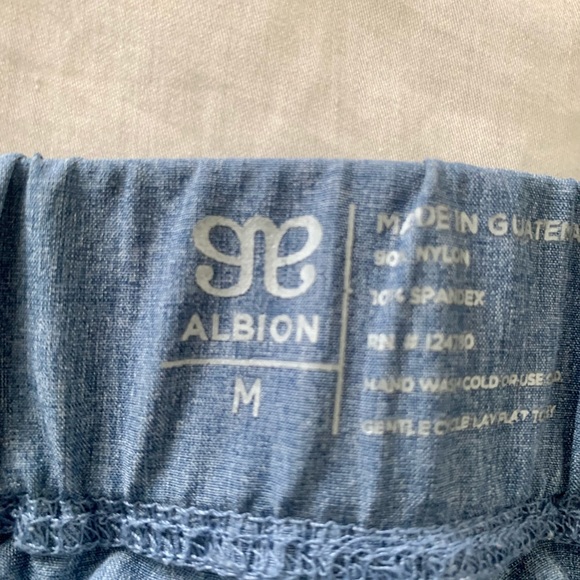 Albion Light Chambray Jetsetters Medium - Picture 4 of 5
